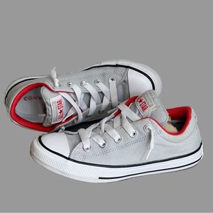 Converse Juniors Unisex CTAS Street Slip On Sneakers Light Gray | Size 2